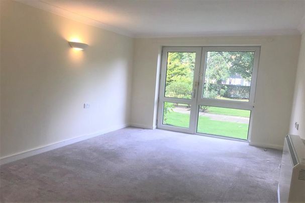 1 bedroom retirement property to rent - Photo 1