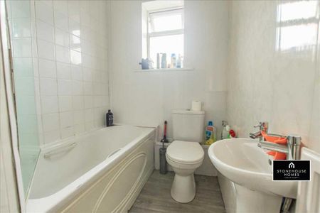 2 bedroom terraced house to rent - Photo 3