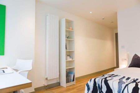 Studio to rent - Photo 5