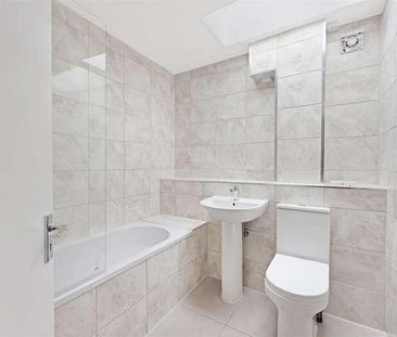 High Street, Epping, CM16 - Photo 4