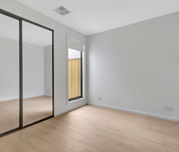 13 Scarlett Parkway, Wollert VIC 3750 - House For Rent | Domain - Photo 2