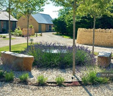 1 bedroom bungalow to rent - Photo 1