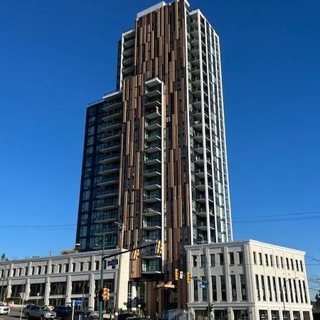 Gorgeous, bright 1 BR Suite with dramatic views @ LOMA / Coquitlam - Photo 1