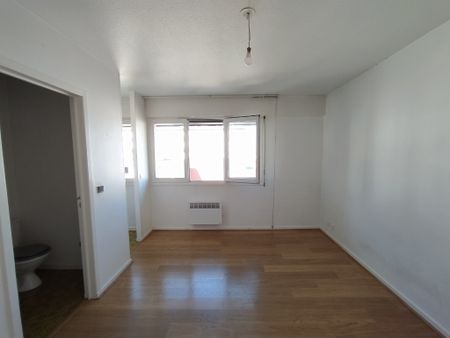 Location Appartement 1 pièce 21m² - Photo 4