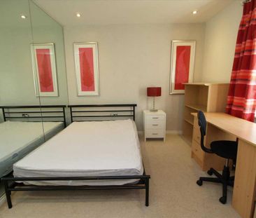 4 bedroom house share to rent - Photo 4