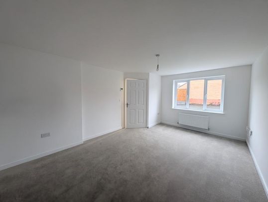 3 bedroom detached house to rent - Photo 1