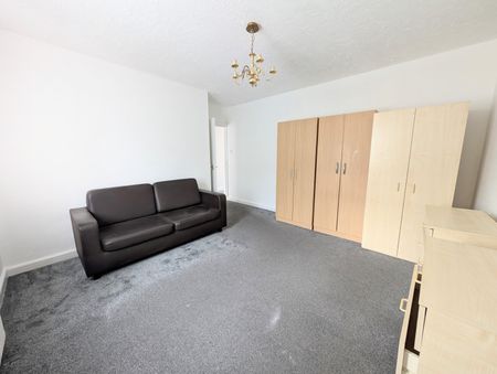 2 Double Bed Flat - Photo 5