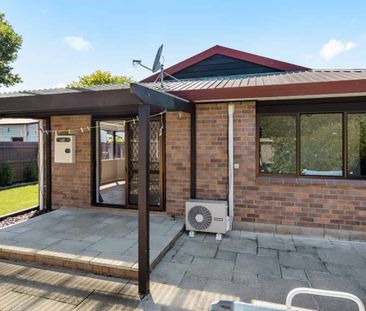 Private, Spacious, and Convenient Living in the Heart of Cambridge - Photo 4