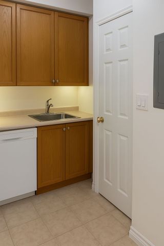 For Lease - 55 Bloor Street Unit# 1801, Toronto, Ontario - Photo 5