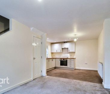 2 bedroom end of terrace house to rent - Photo 1
