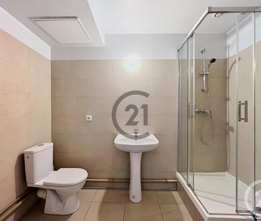 Location Appartement 2 pièces 46m² MELUN 77000 - Photo 3