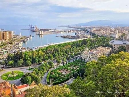 Málaga, Andalusia - Photo 4