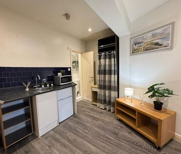 Room in a Shared House, Deanfield Gardens, CR0 - Photo 6