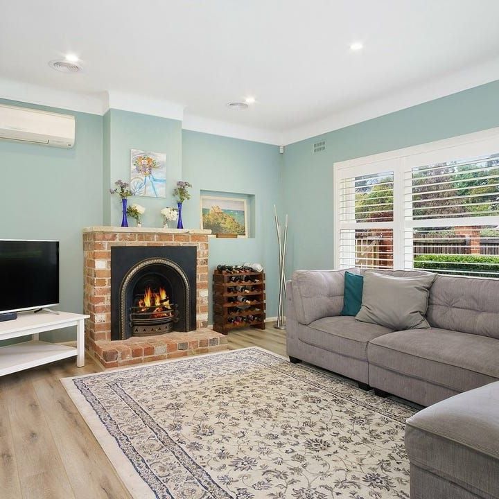Immaculate Renovated Home - Photo 1