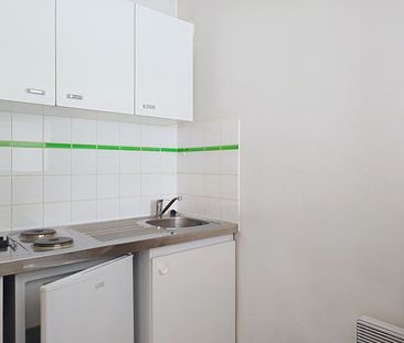 Appartement à louer - REIMS POMMERY - Photo 1