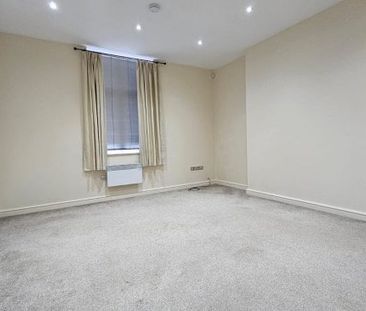 Grimshaw Place, Preston - Photo 2