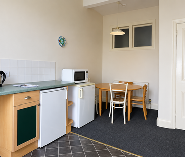 Viewforth, Edinburgh, EH10 4LQ - Photo 3