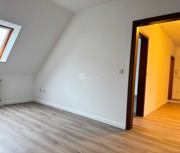 3 Zimmer Dachgeschosswohnung in der Schweriner Paulsstadt mit Schlo... - Foto 5