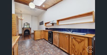 Charming Terrace in South Fremantle - Photo 4