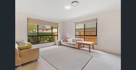 Perfectly Positioned in a Peaceful, Family-Friendly street - Photo 2