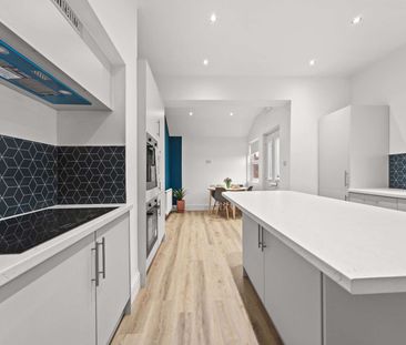 Crossland Road Room 1 - Photo 5