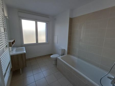 location Appartement T4 DE 78.7m² À BOBIGNY - Photo 5