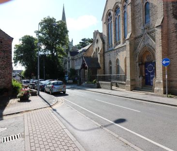Tower Hill Mews, Hessle, East Yorkshire - Photo 2