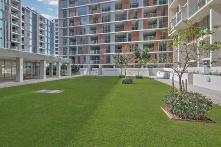 Modern Apartment in the Heart of Mascot ** Available 17/12/25 ** - Photo 5