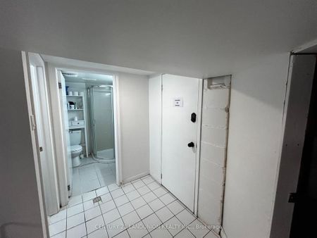 For Lease - 46 Arnold Street Unit# BSMT RM 1, Hamilton, Ontario - Photo 3