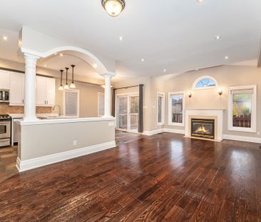 For Lease - 2432 HILDA Drive, Oakville, Ontario - Photo 2