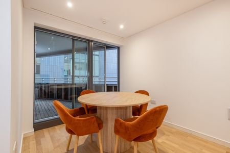 3 bedroom apartment to rent - Photo 5