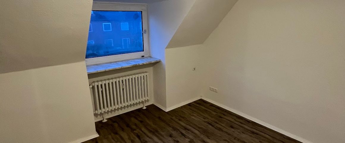 Sanierte 2 Zimmer Wohnung, einfach einziehen und wohl fühlen. - Photo 1