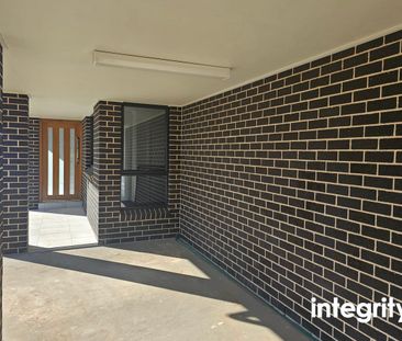 Low Maintenance - Photo 3