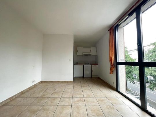 Location Appartement 1 pièce 21m² RODEZ 12000 - Photo 1