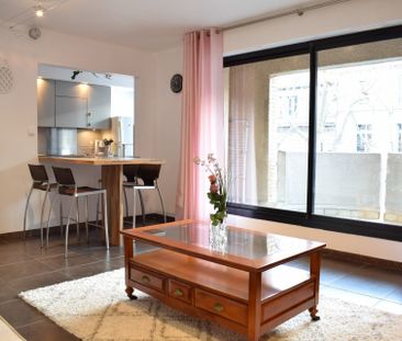Location Appartement 2 pièces 48m² NARBONNE 11100 - Photo 2