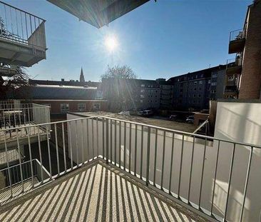 Möblierte 1-Zimmer-Wohnung mit Balkon u. Aufzug im Neubau// Knooper... - Photo 1