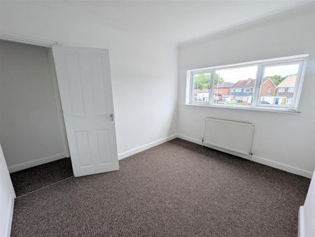 3 bedroom property to rent - Photo 3