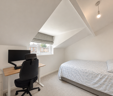 3 bedroom semi-detached house to rent - Photo 2