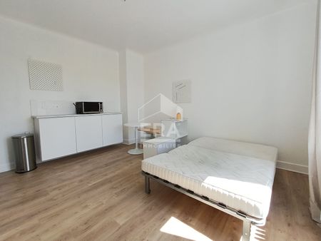 Location Appartement 1 pièce 19m² LA RICHE 37520 - Photo 5