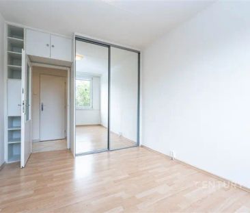 Pronájem bytu 3+1 s lodžií, CP 72 m - Photo 2