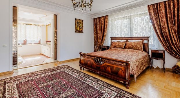 Spacious house for sale with an outdoor pool | Mag - Zdjęcie 1