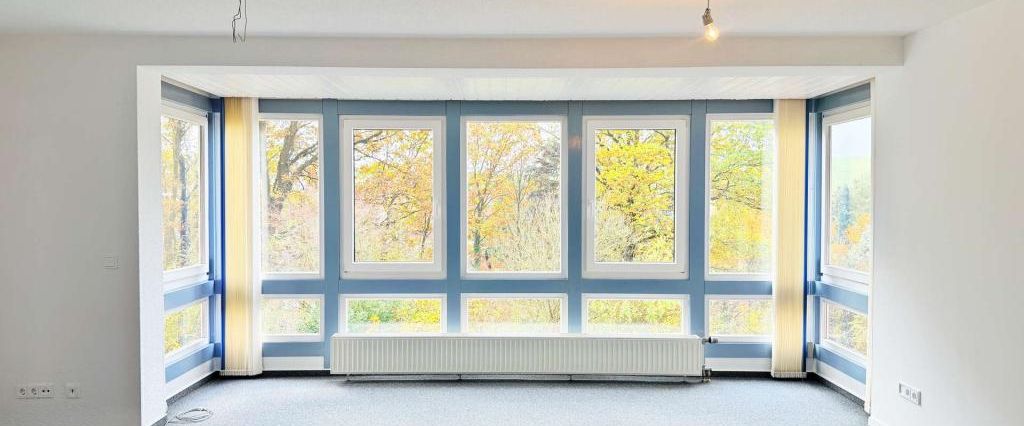 Geräumige 3-Zimmer-Wohnung mit Terrasse und Blick ins Grüne in Homberg (Ohm) – Erbenhausen - Foto 1