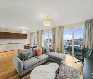 3 bedroom flat to rent - Photo 1