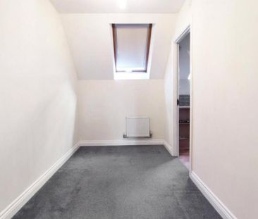 3 bedroom townhouse to rent - Photo 4