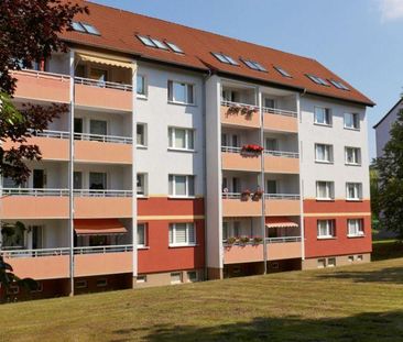 Schicke Wohnung unterm Dach! - Foto 1