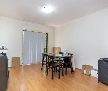 “Exceptional convenience – Approx 100 meters to Westfield!” - Photo 1