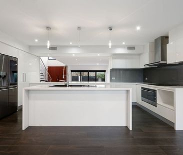15 Volpato Street, Forde ACT 2914 - House For Rent | Domain - Photo 3
