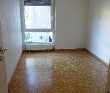 Appartement de 4.5 pièces au rez-de-chaussée - Photo 2