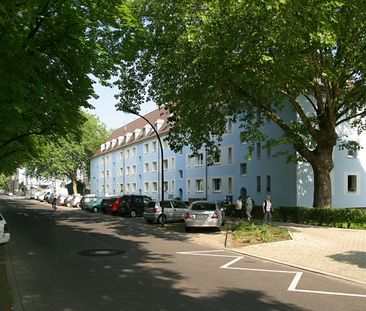 2-Zimmer-Wohnung in Düsseldorf-Oberkassel (unrenovierte Übergabe) - Photo 2