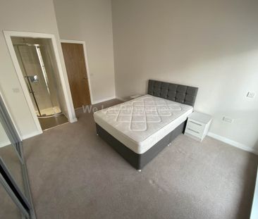 Price £2,000 pcm - Available Now - Unfurnished - Photo 1